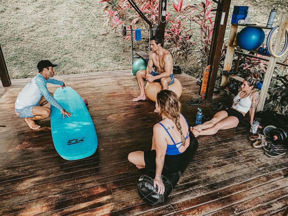 Surf Synergy All-Inclusive Surf Retreat Jacó Exterior foto